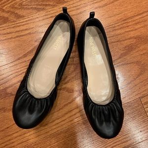 Nine West ‘Carmen’ Black Leather Flats, Size 7M